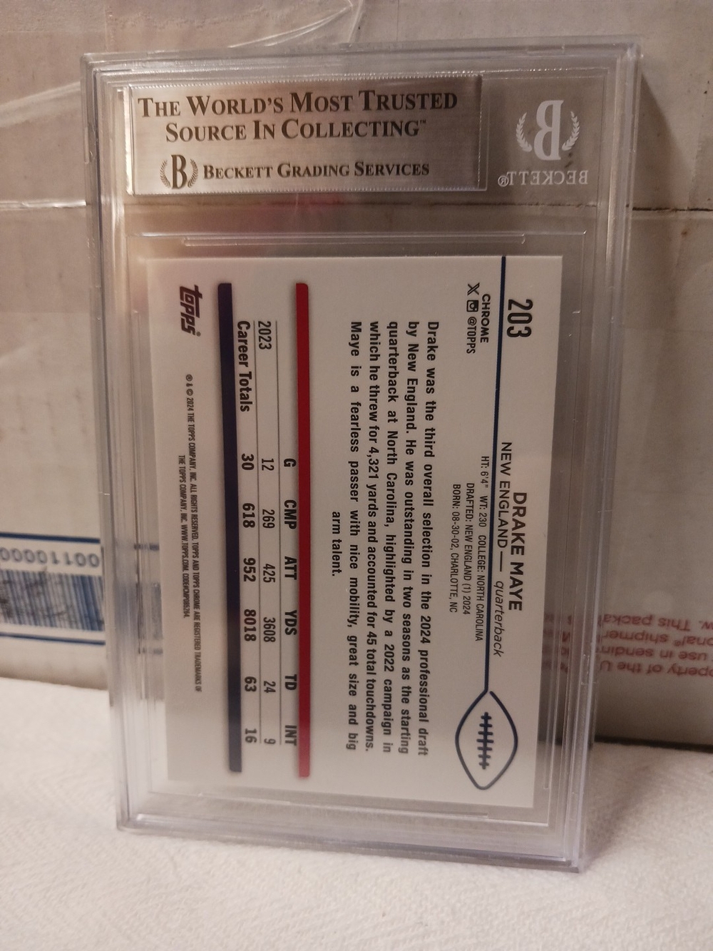 2024 Topps Chrome XFractors Drake Maye - Holo (RC) #203 BGS MINT 9 - Picture 4 of 4